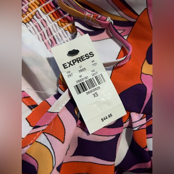 Groovy Crop Top - Picture 3 of 3